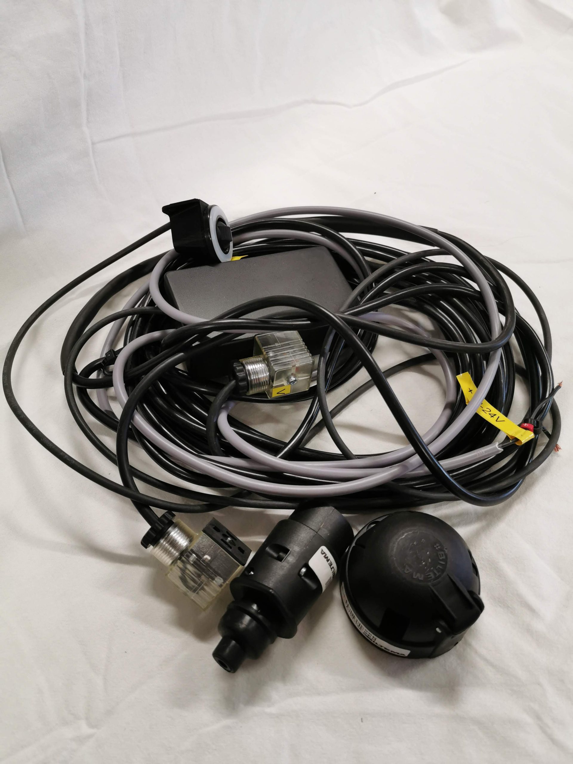 Elsats 12 alt. 24 v Elsats 12 alt. 24 v